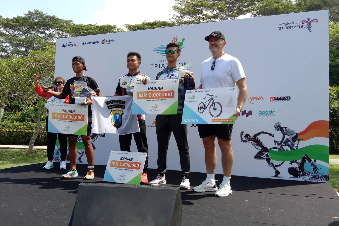 Yonif 410/Alugoro Sabet Podium Satu Sportel Bali Triathlon 2024